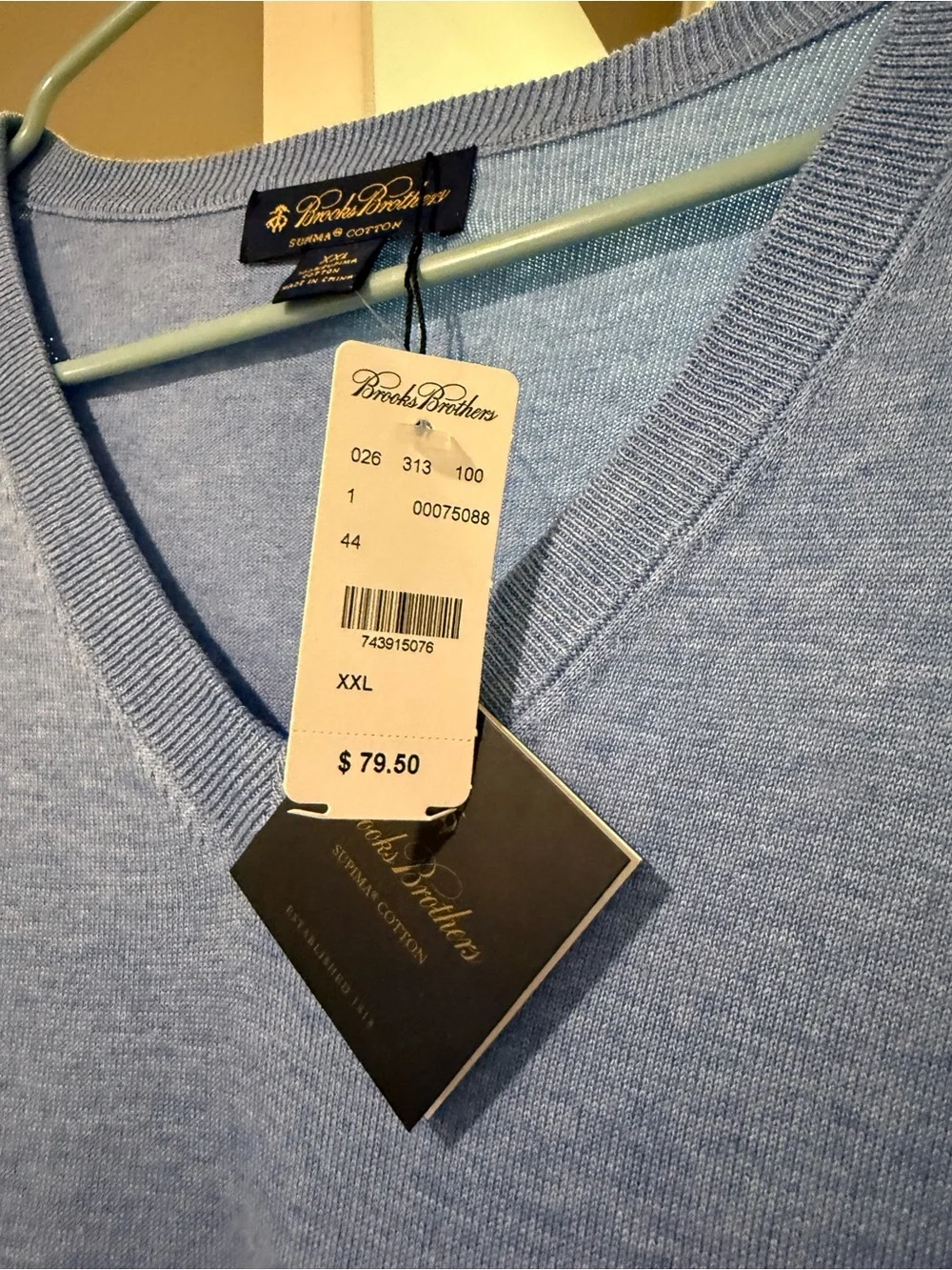 NWT Brooks Brothers Men's V-Neck Sweater in Light Blue